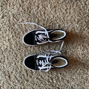 classic black old school vans kids